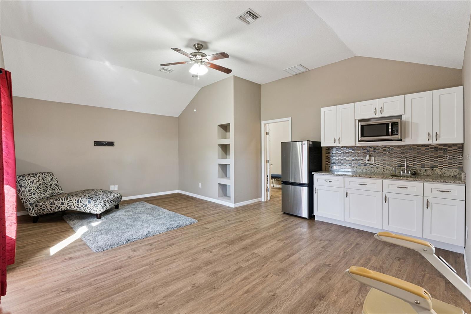 RIVERSIDE AT TWIN RIVERS - Residential