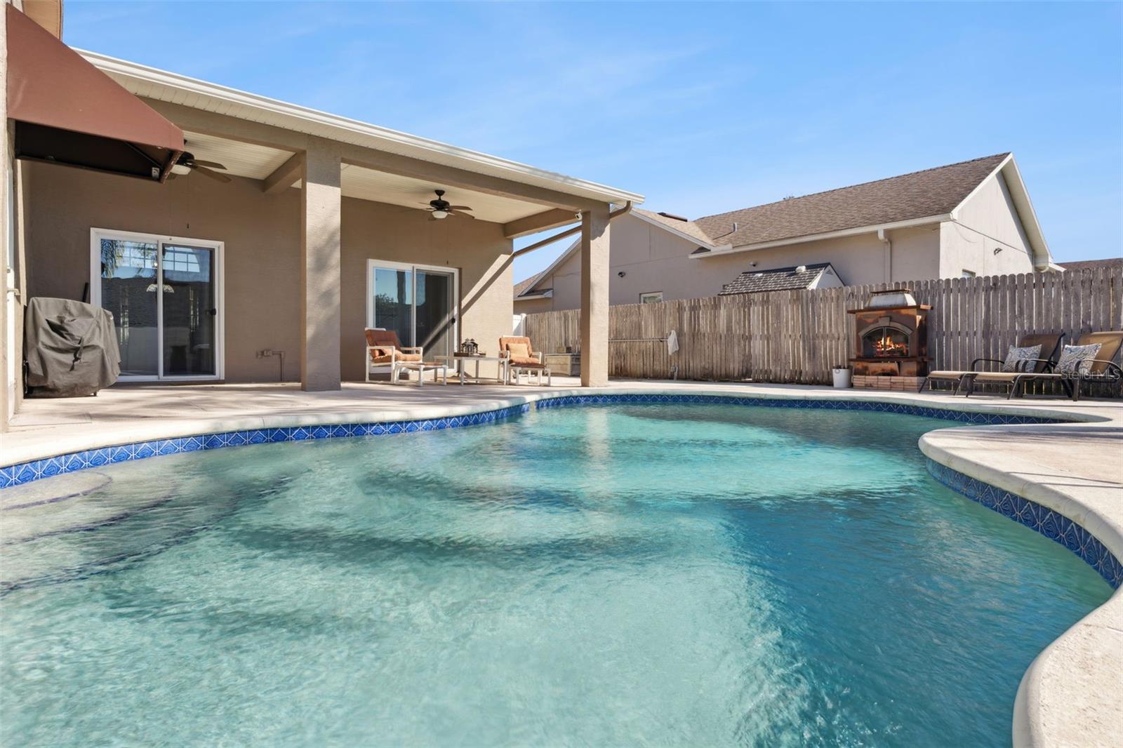 RIVERSIDE AT TWIN RIVERS - Residential