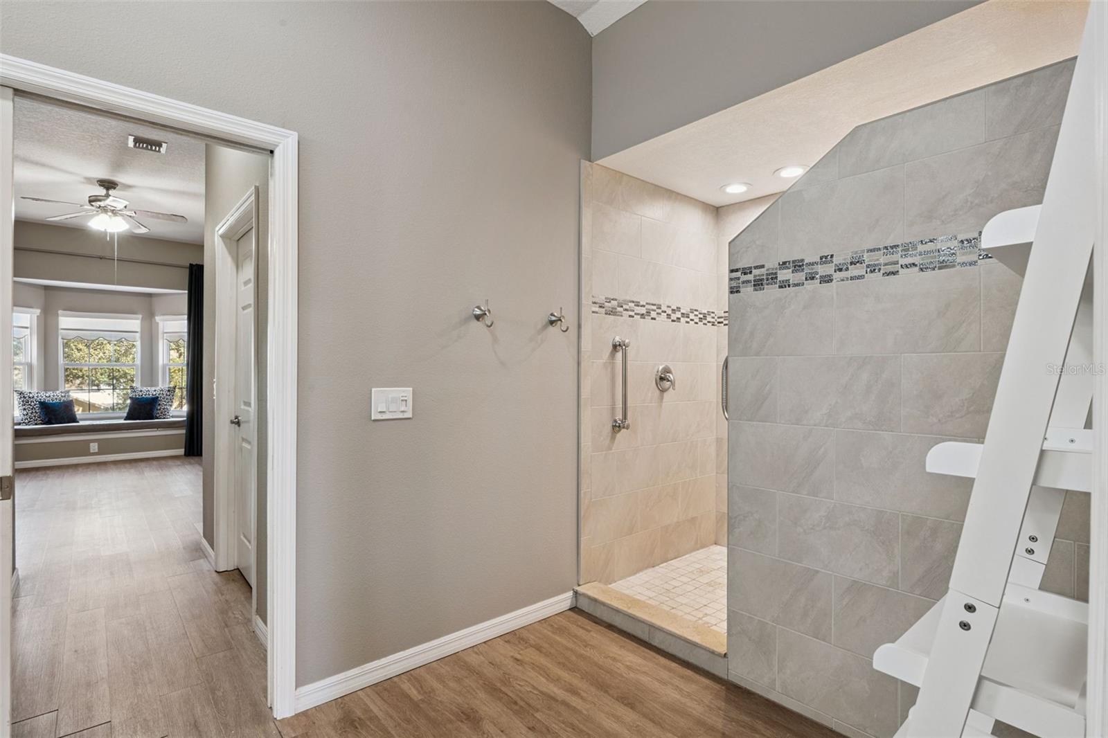 RIVERSIDE AT TWIN RIVERS - Residential