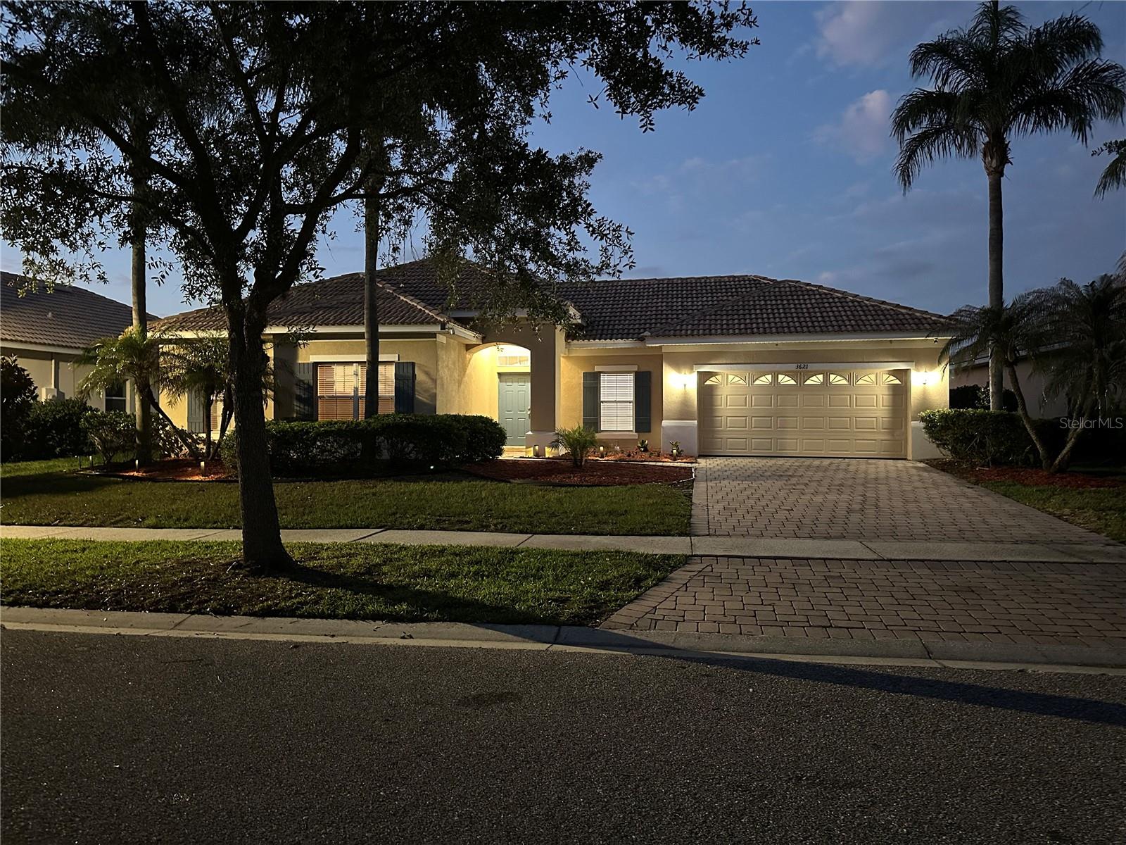 3621 WEATHERFIELD DRIVE