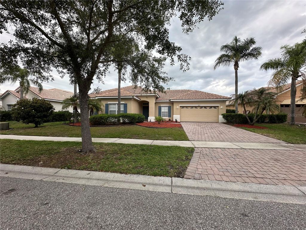 Photo of 3621 Weatherfield Drive, Kissimmee, FL 34746 (MLS # S5149467)