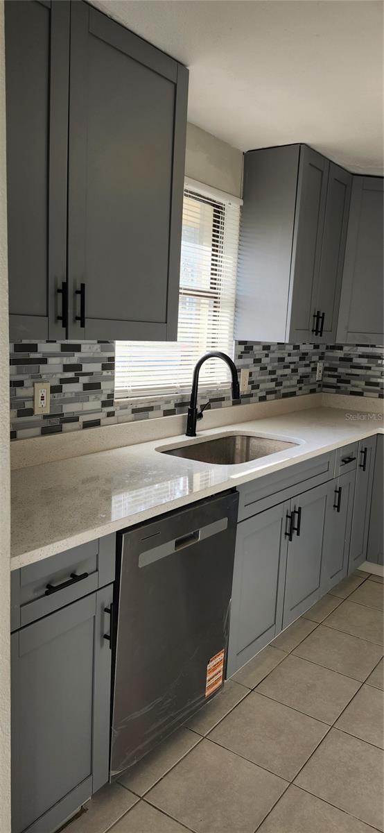 FOREST HILLS - Residential Lease