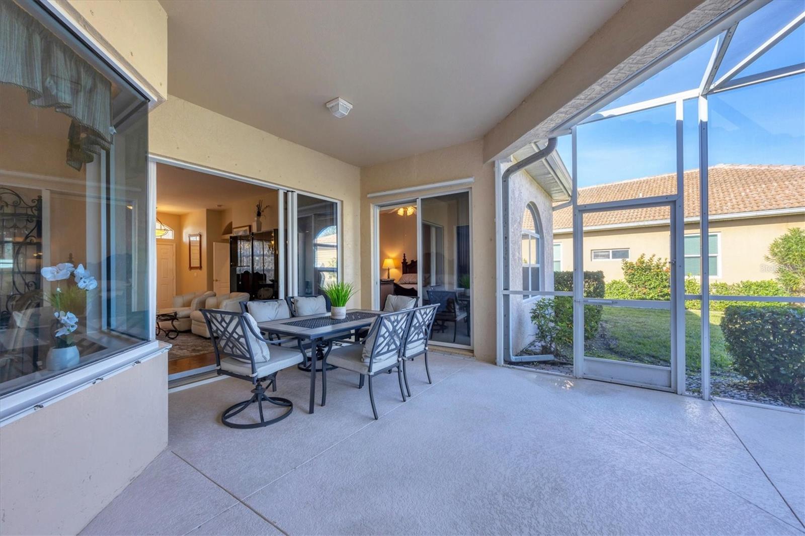 BARTON FARMS/LAUREL LAKES - Residential