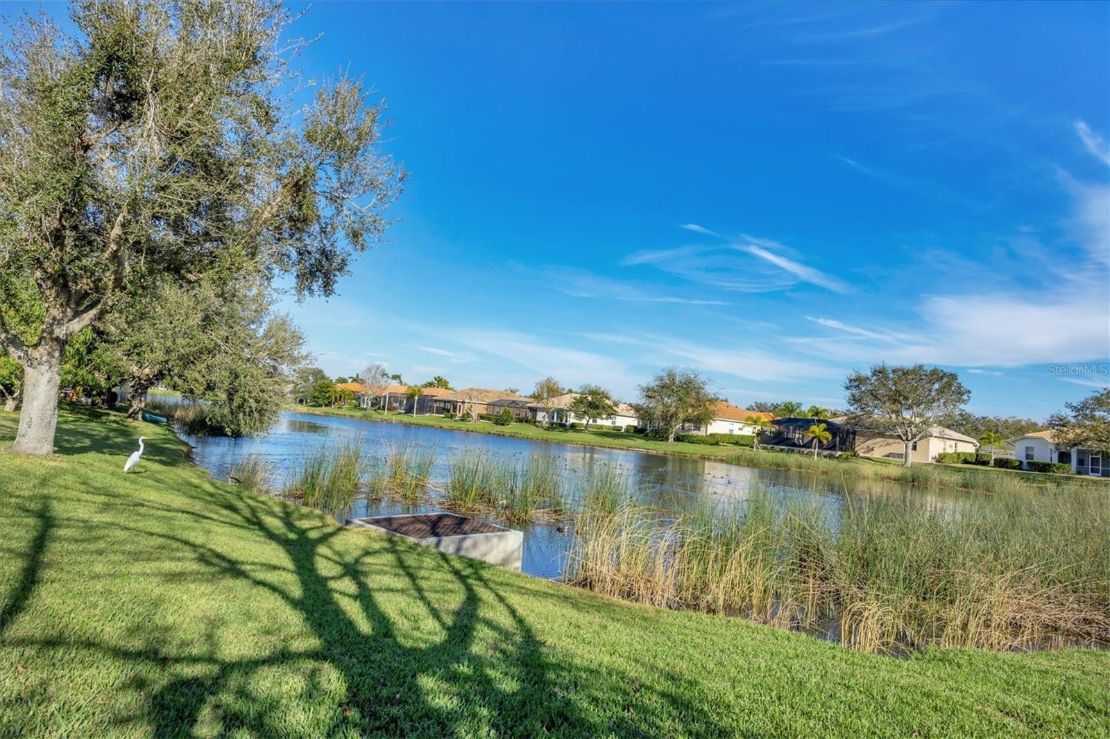 BARTON FARMS/LAUREL LAKES - Residential