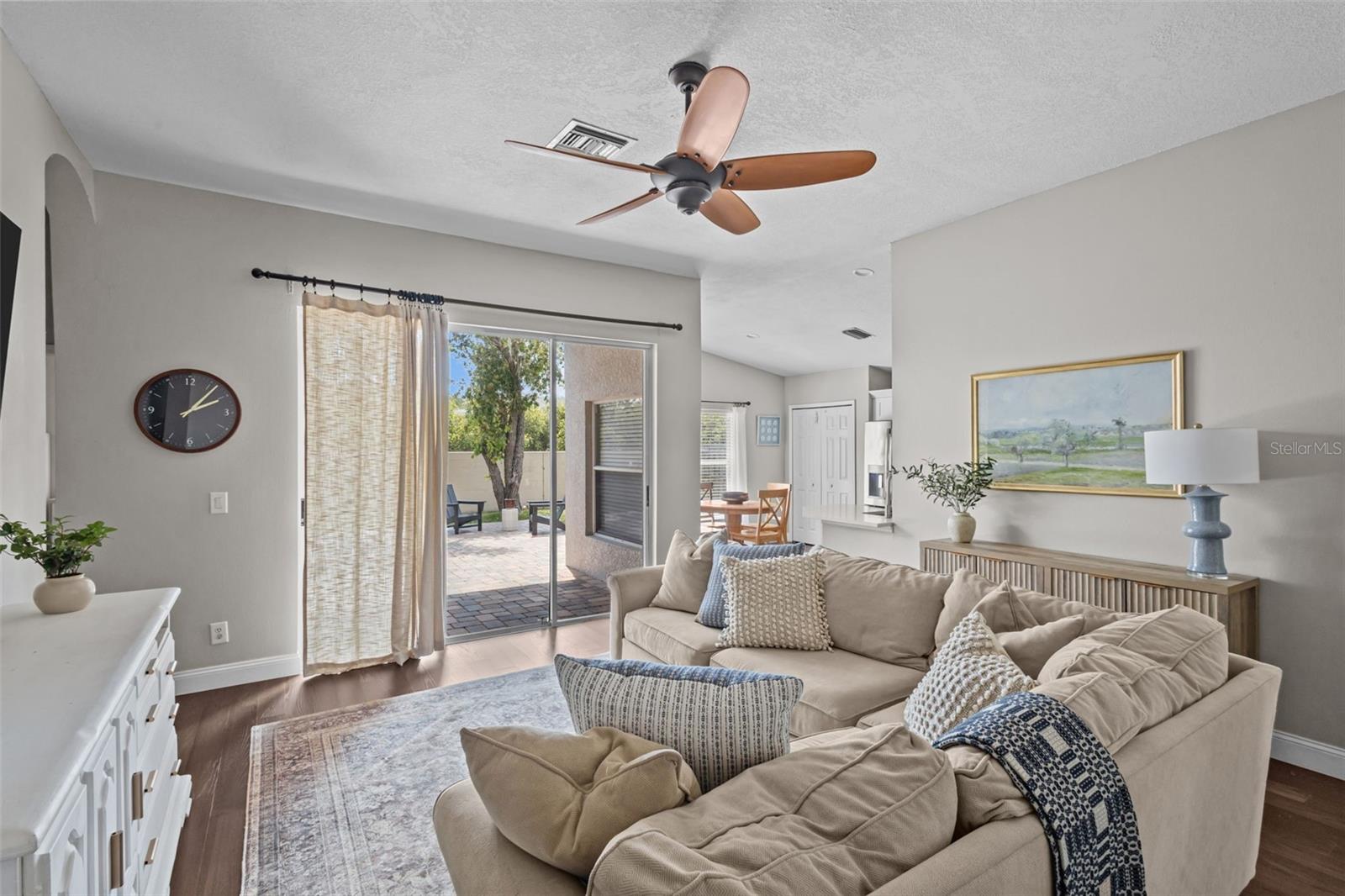 FOUNTAINS AT CYPRESS LAKES THE - Residential