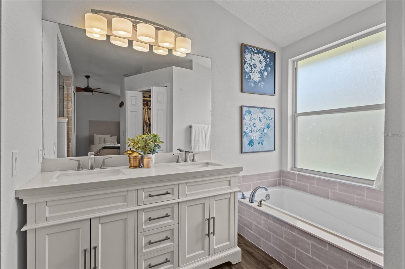 FOUNTAINS AT CYPRESS LAKES THE - Residential