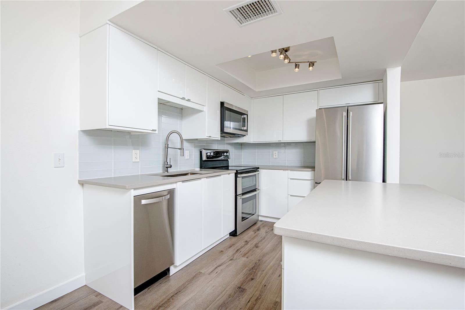 SANDAL COVE CONDO - Residential