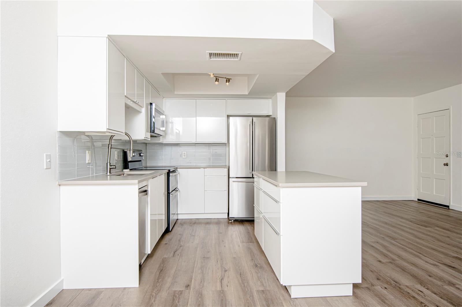 SANDAL COVE CONDO - Residential