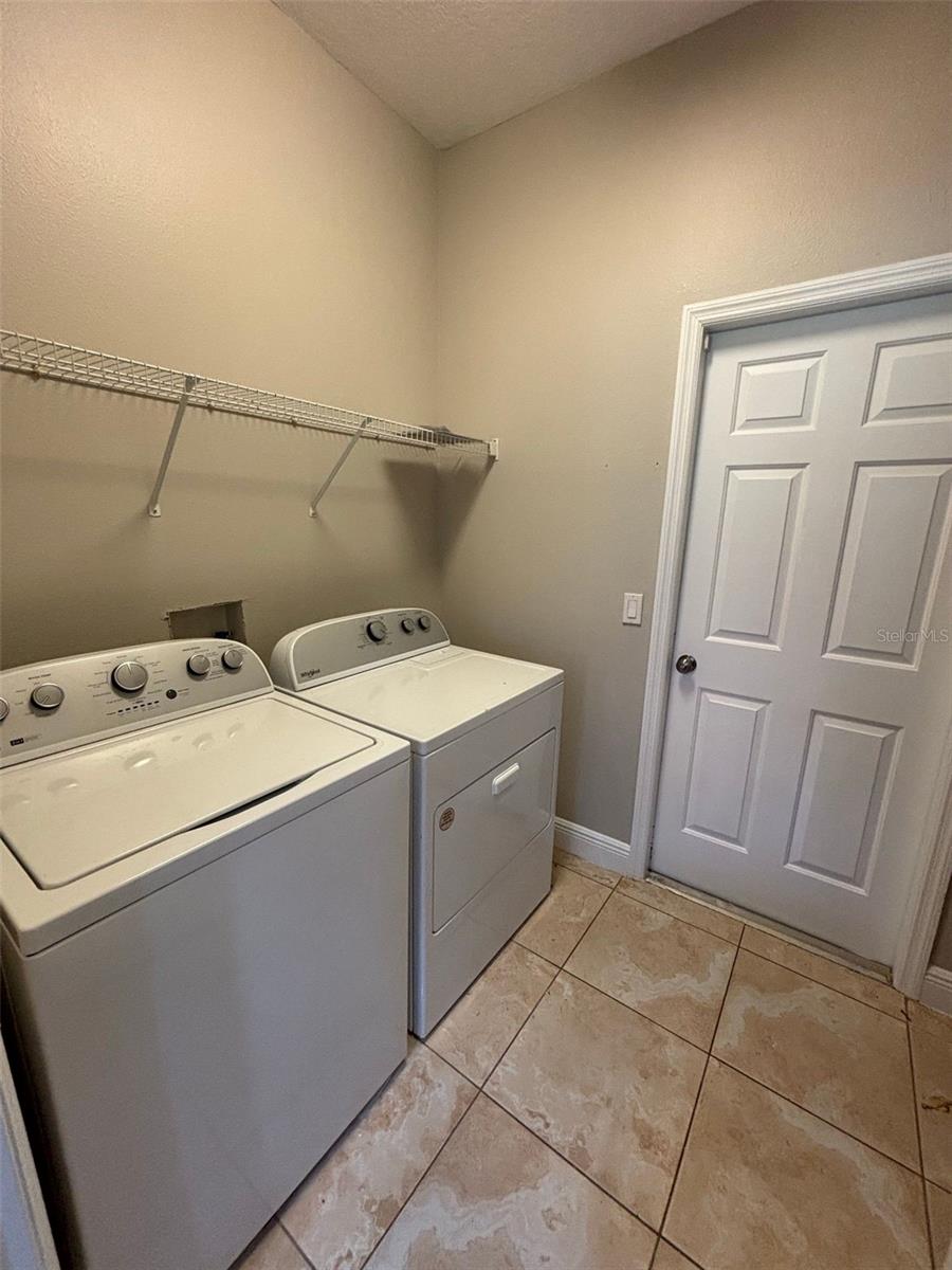 ISLES BELLALAGO - Residential Lease