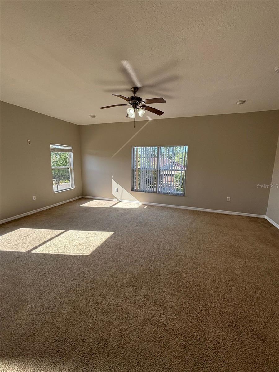 ISLES BELLALAGO - Residential Lease