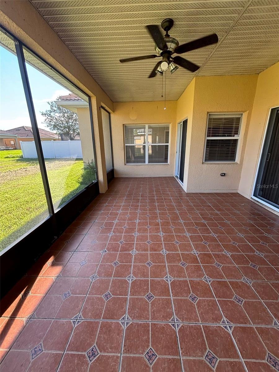 ISLES BELLALAGO - Residential Lease