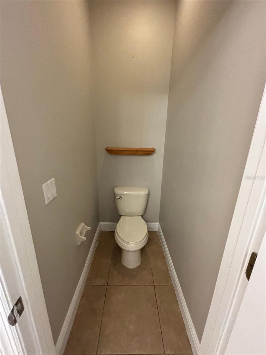 ISLES BELLALAGO - Residential Lease