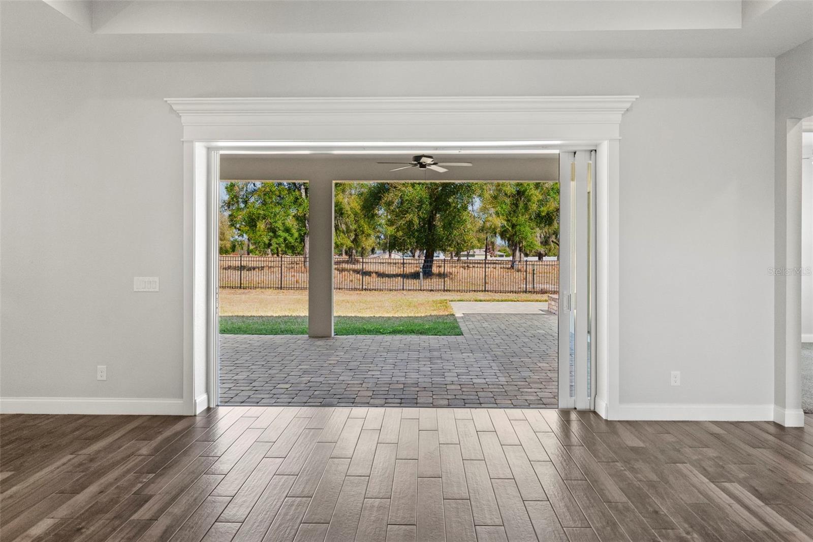 TREYMONT - Residential