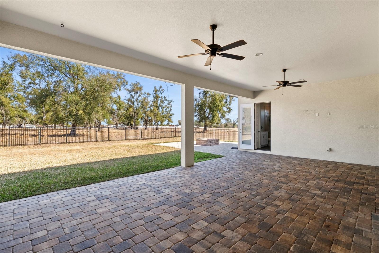 TREYMONT - Residential