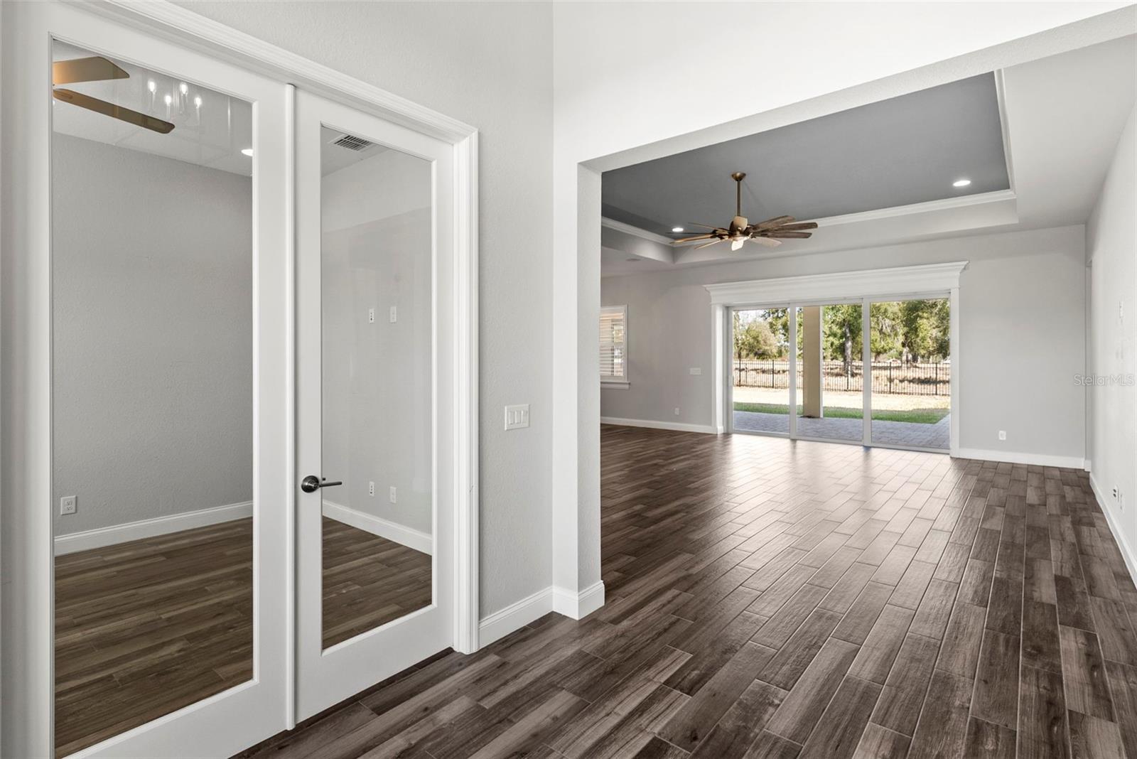 TREYMONT - Residential