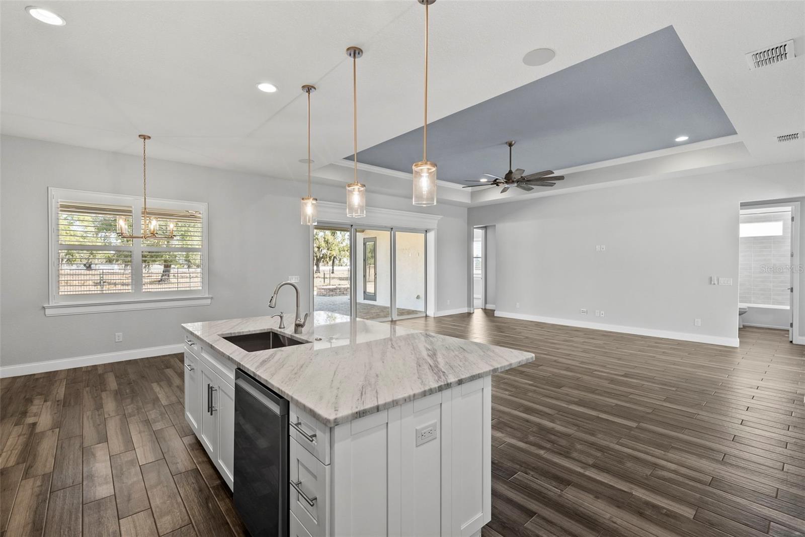 TREYMONT - Residential