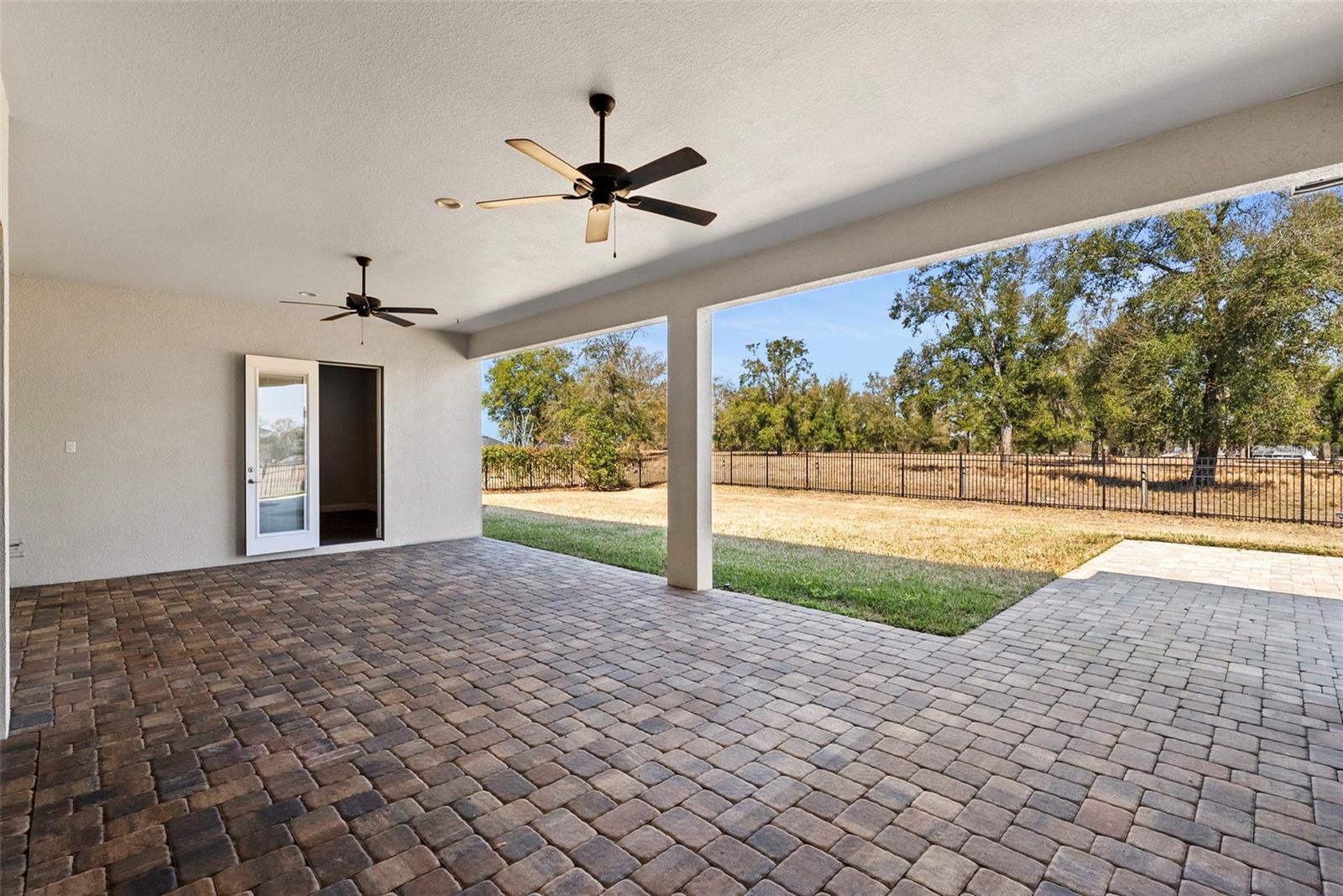 TREYMONT - Residential