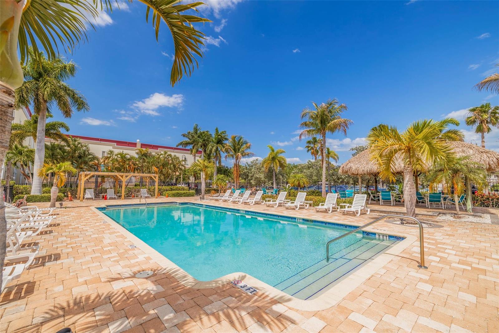 COVE AT LOGGERHEAD MARINA - Residential