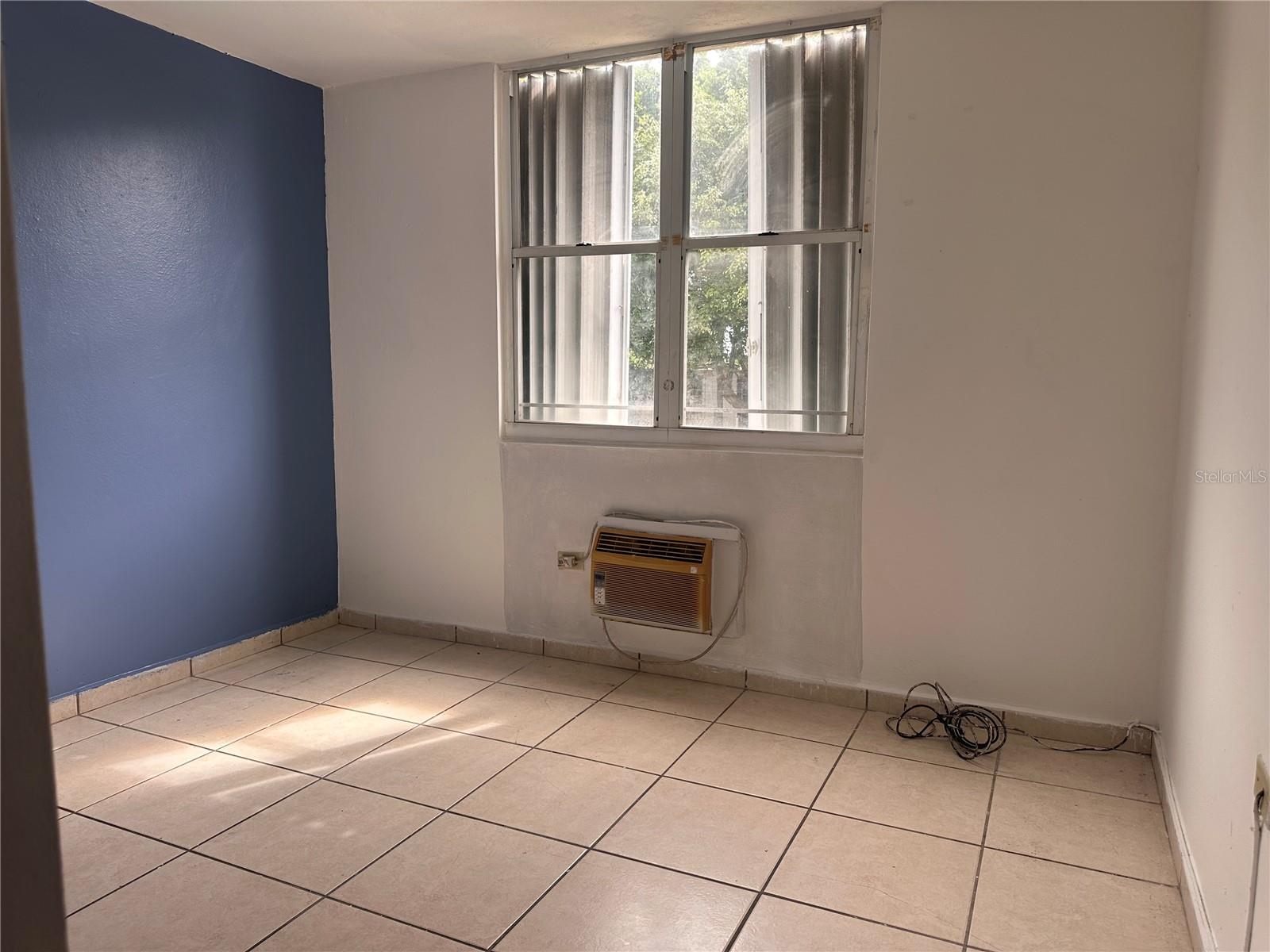 CONDOMINIO EL MILENIO - Residential