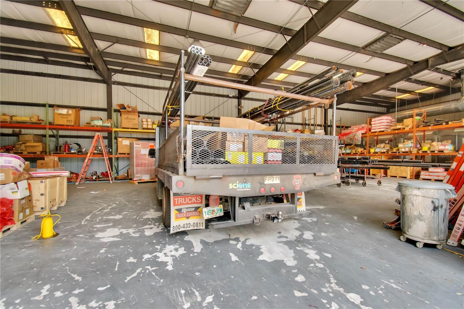 RIVERSIDE, S/D N1/2 BLK 83 - Commercial Sale