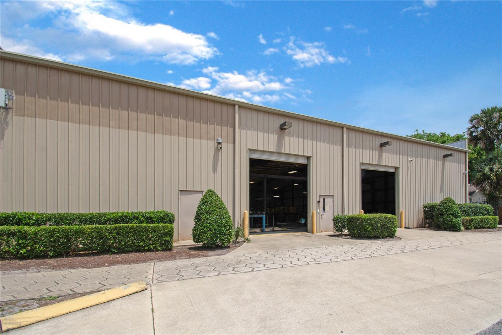 RIVERSIDE, S/D N1/2 BLK 83 - Commercial Sale