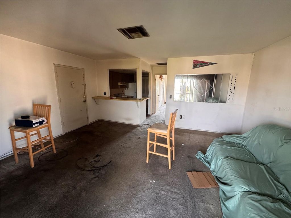 Photo of 3840 N Lake Drive #127, Tampa, FL 33614 (MLS # TB8492415)