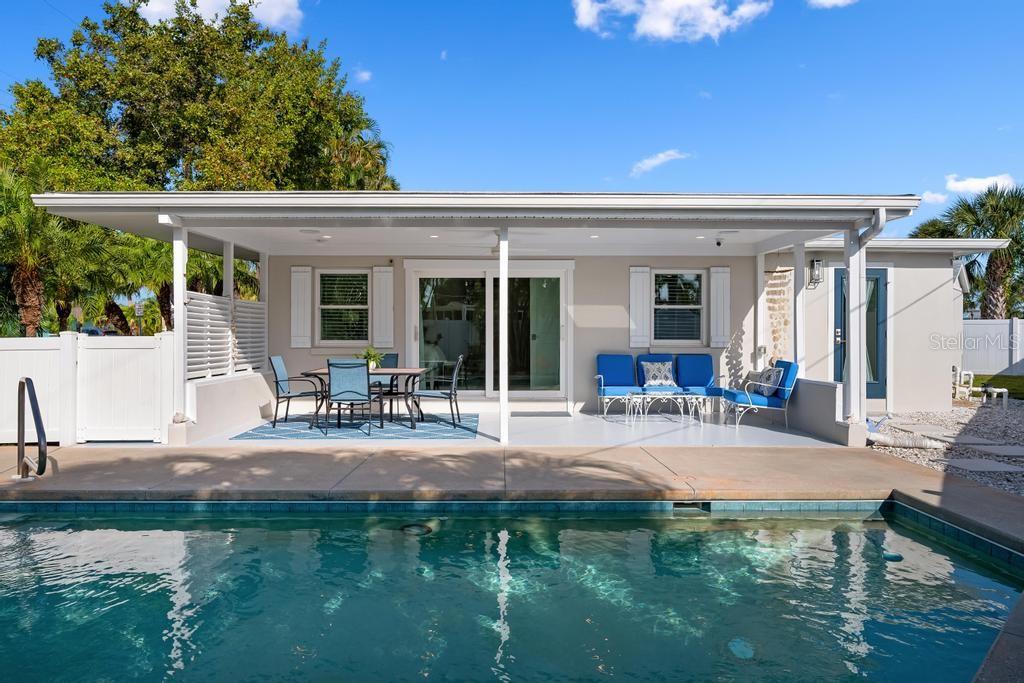 HOLMES BEACH 33RD UNIT - Residential