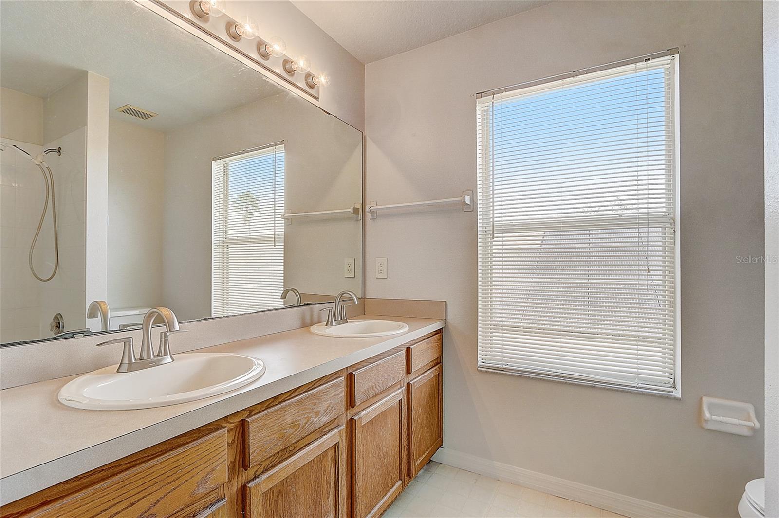 HUNTERS CREEK TR 310 - Residential