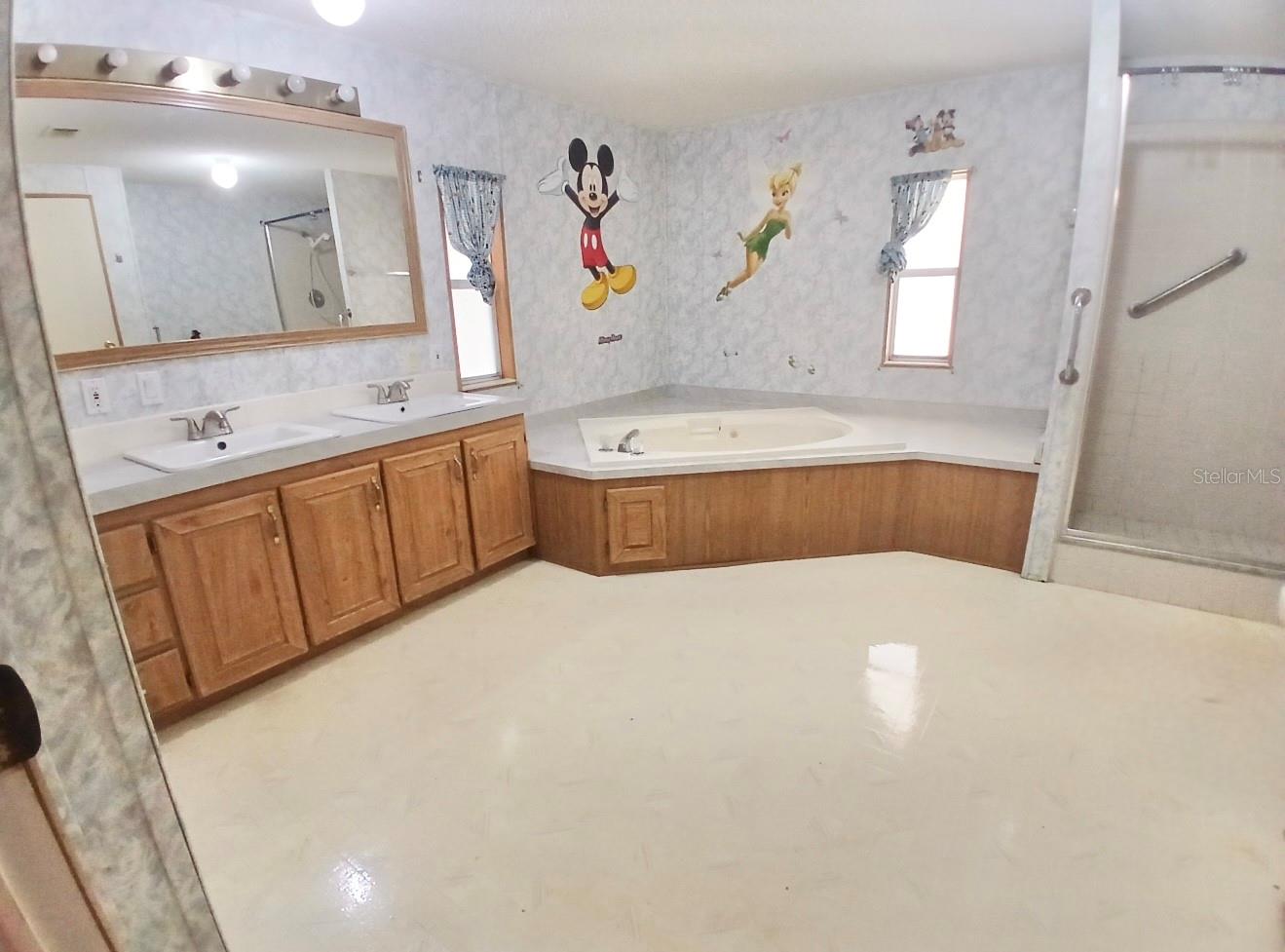 CAMPBELL HEIGHTS - Residential