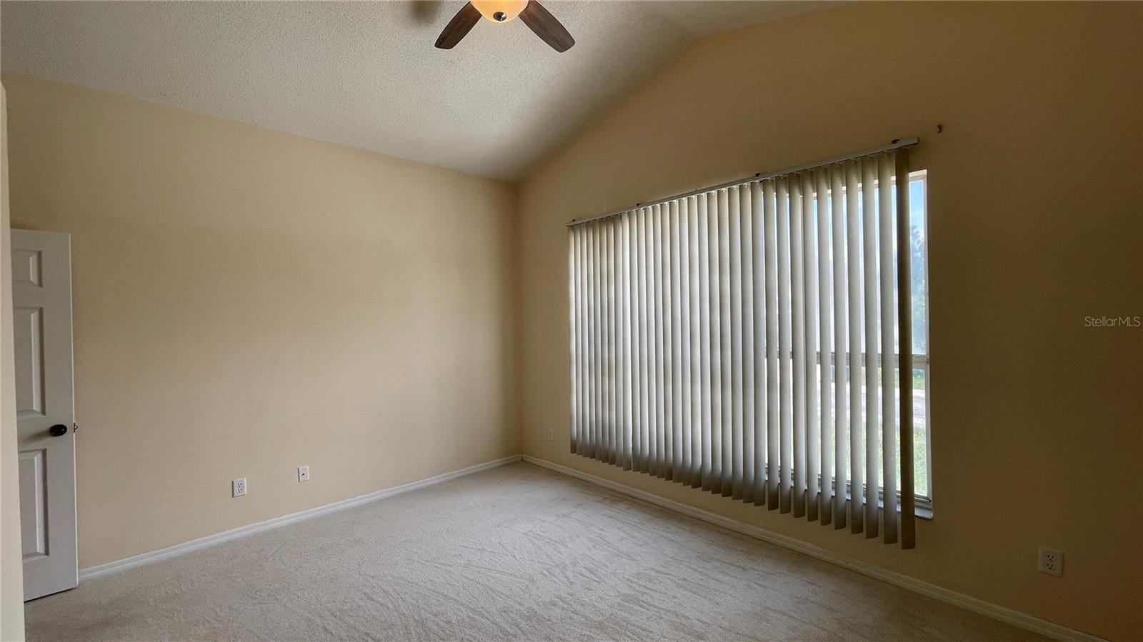 ROYAL RIDGE - Residential Lease