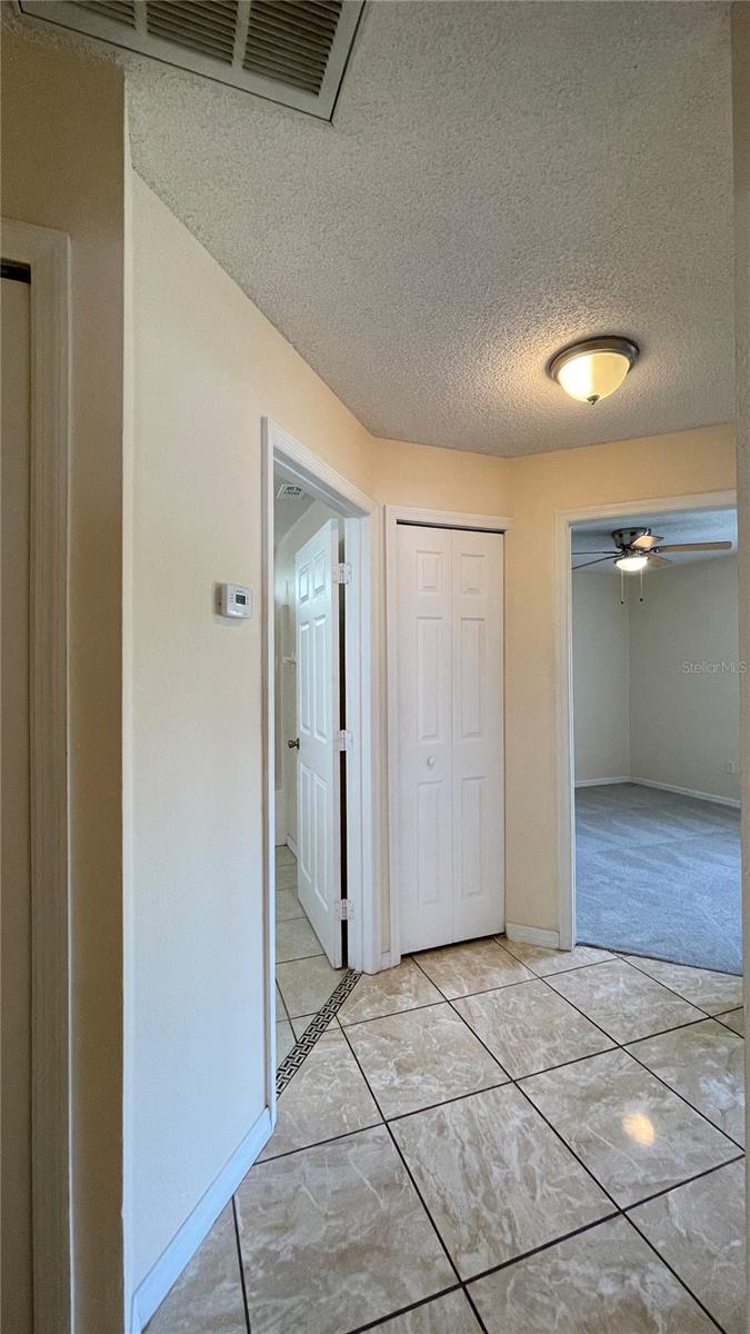 ROYAL RIDGE - Residential Lease