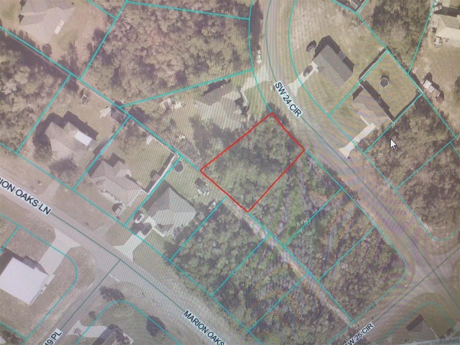 MARION OAKS - Land