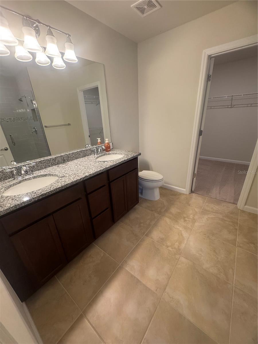 SAPPHIRE POINT PH I & II SUBPH 1A, 1B, 1 - Residential Lease