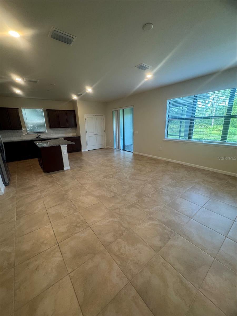 SAPPHIRE POINT PH I & II SUBPH 1A, 1B, 1 - Residential Lease