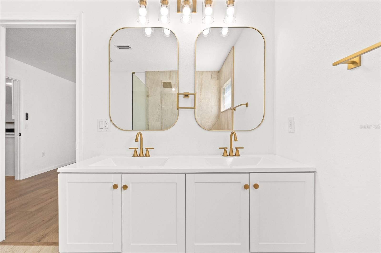 MAGNOLIA VALLEY - Residential