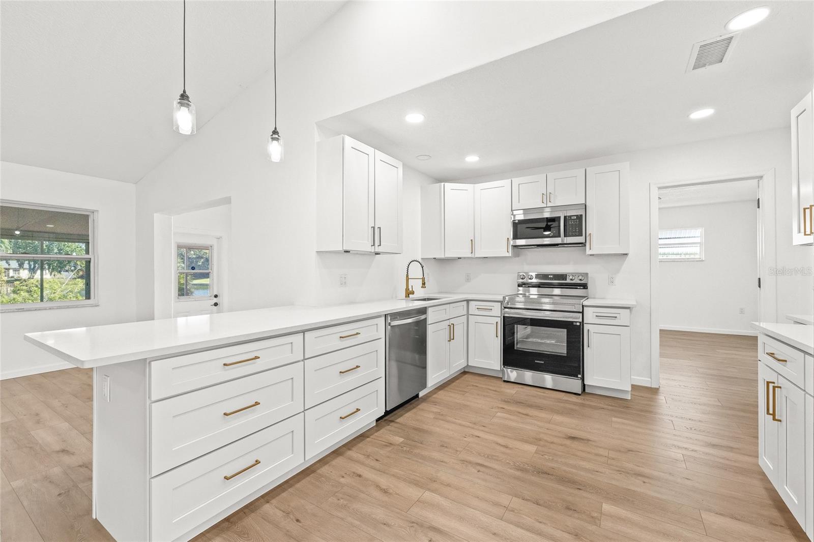 MAGNOLIA VALLEY - Residential