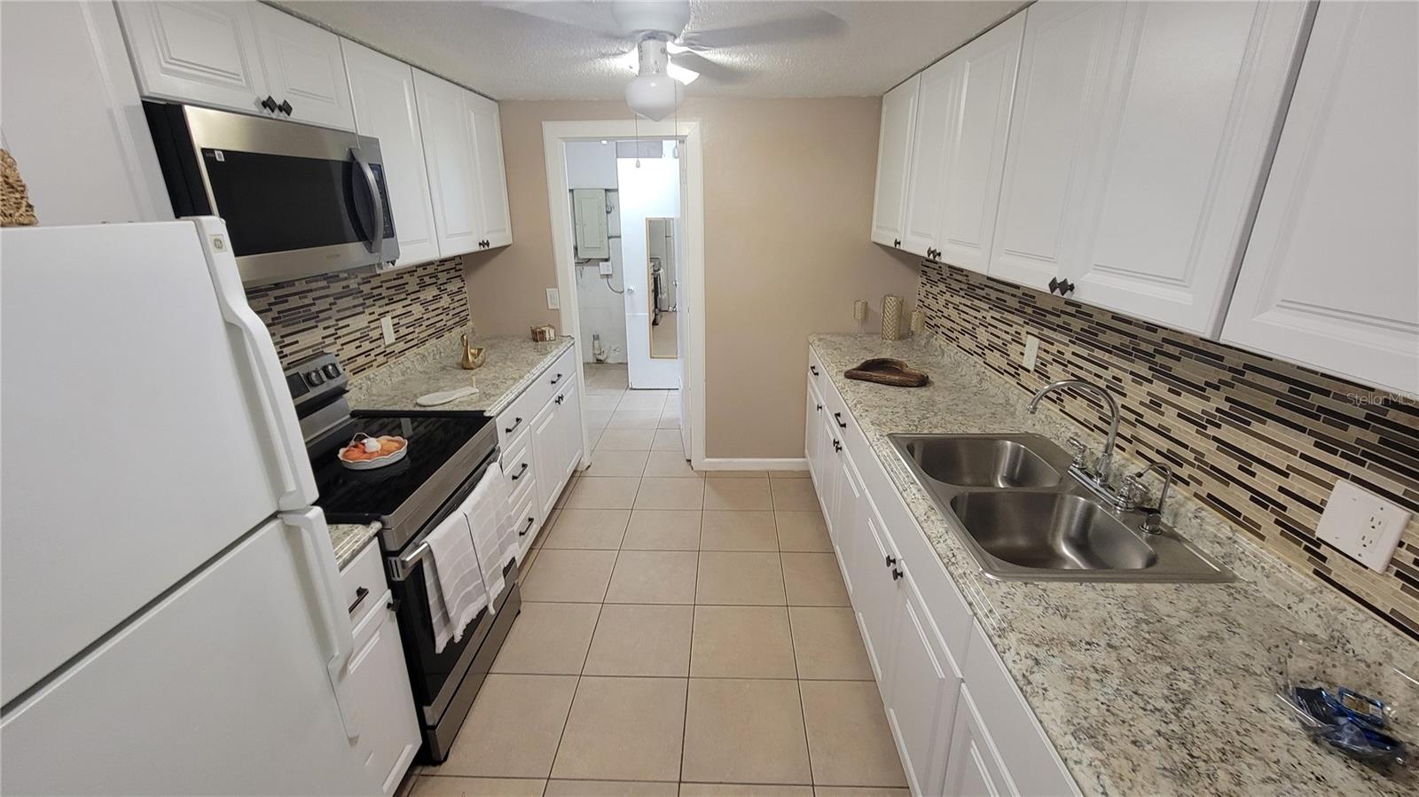 CAROLINA ESTATES - Residential