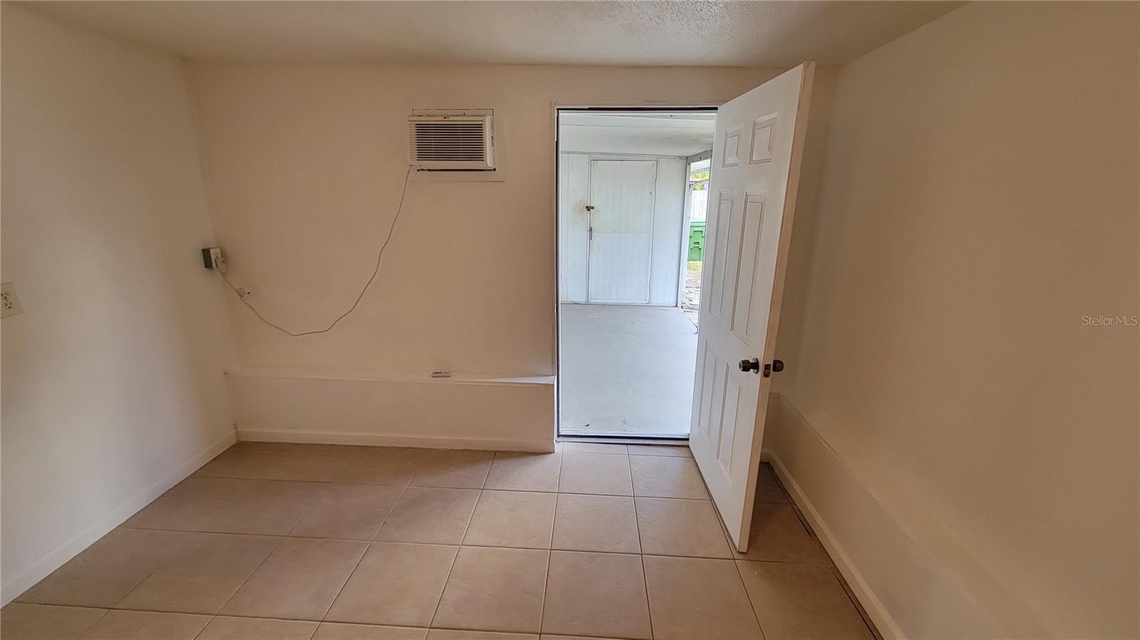 CAROLINA ESTATES - Residential