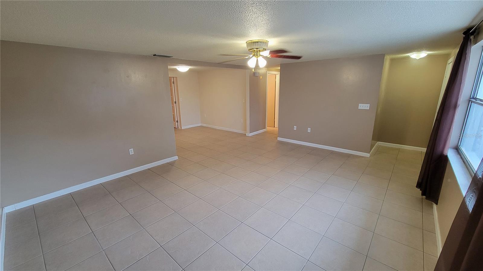 CAROLINA ESTATES - Residential