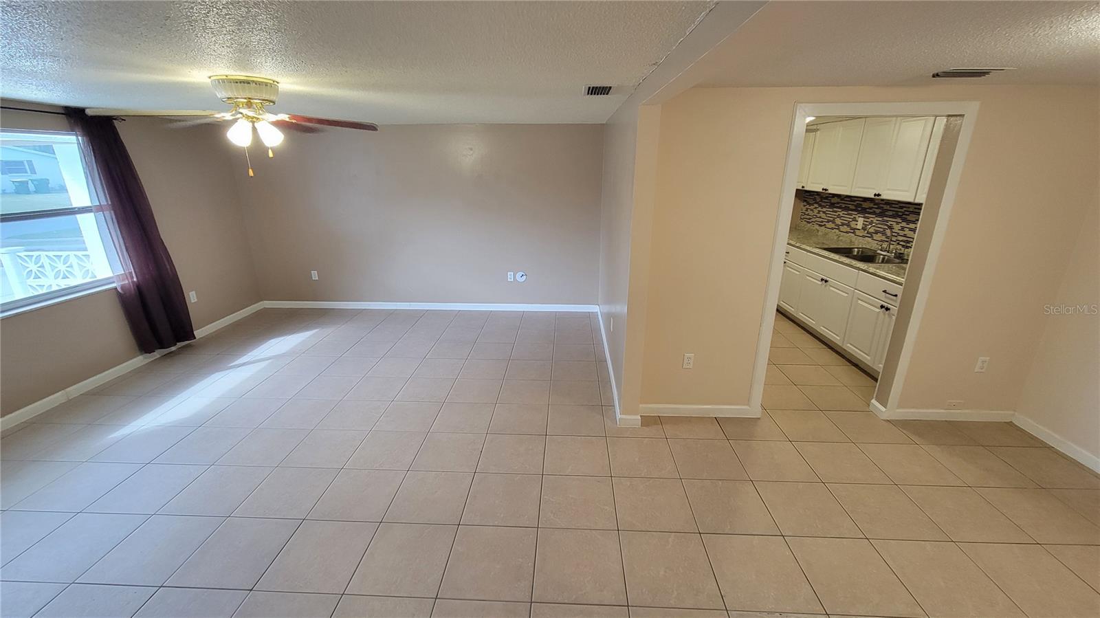 CAROLINA ESTATES - Residential