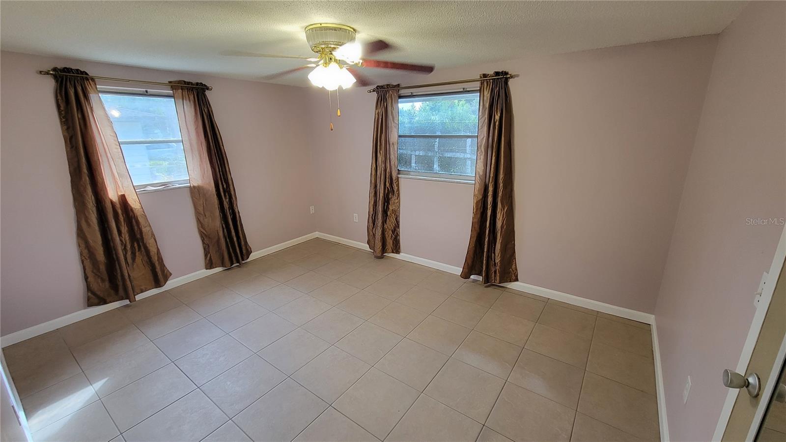 CAROLINA ESTATES - Residential