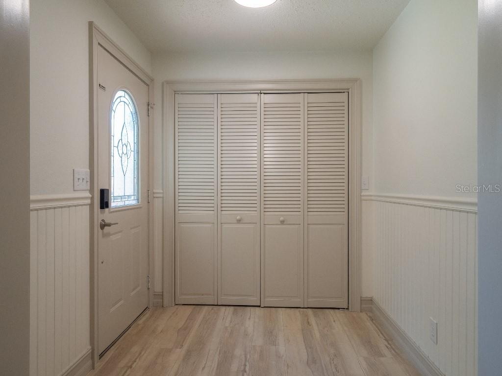 ROSELAND PARK - Residential