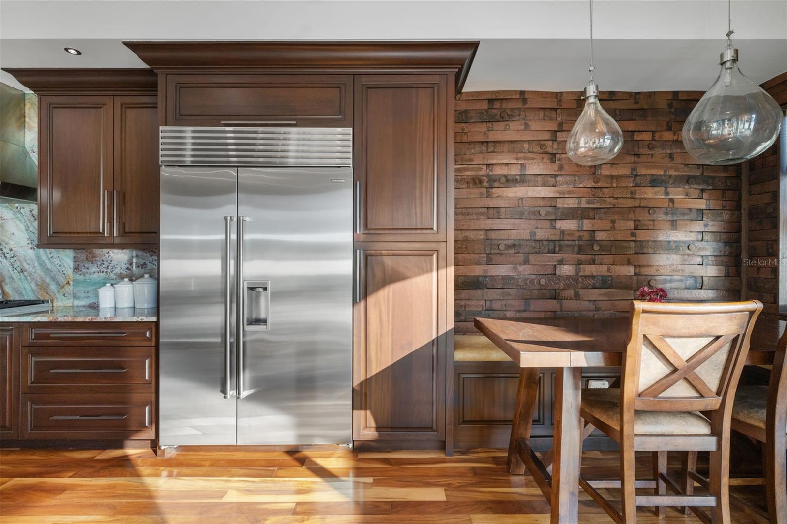 BAY BEACH - Residential