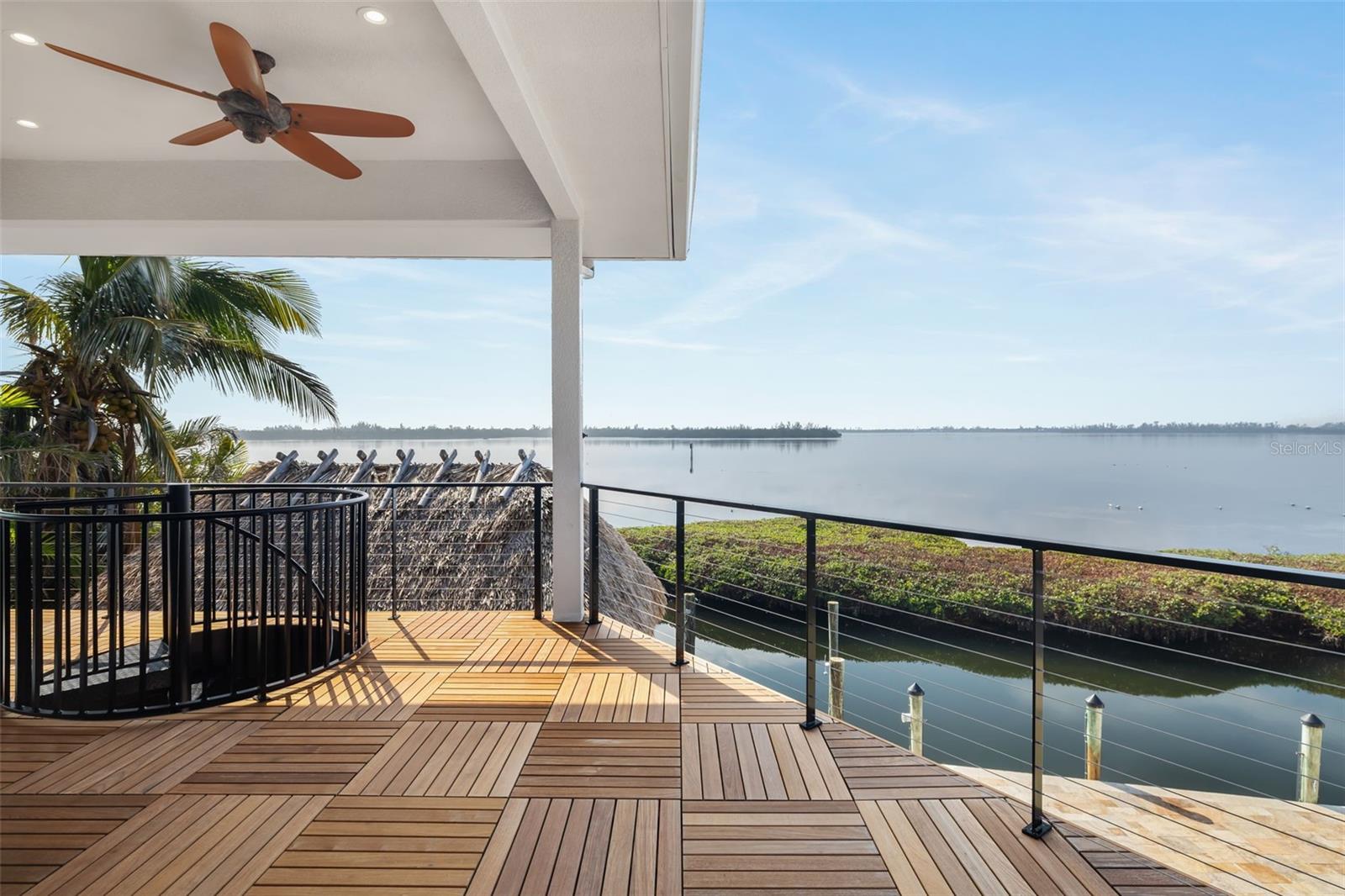 BAY BEACH - Residential