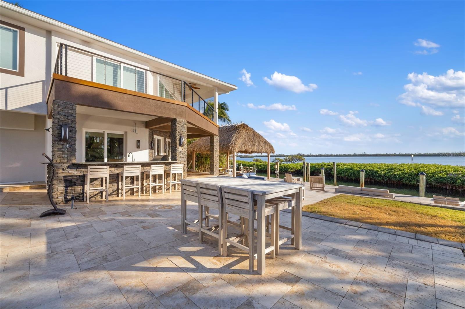 BAY BEACH - Residential