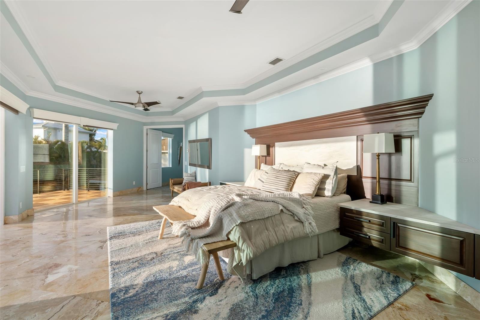 BAY BEACH - Residential