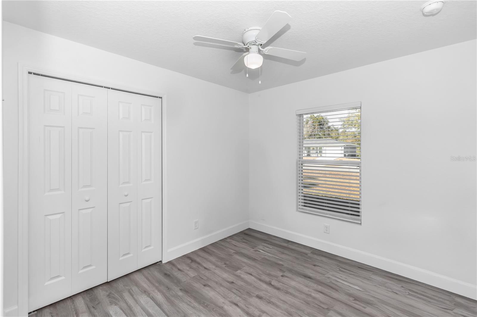 ORANGE CITY HILLS UNIT 04 - Residential