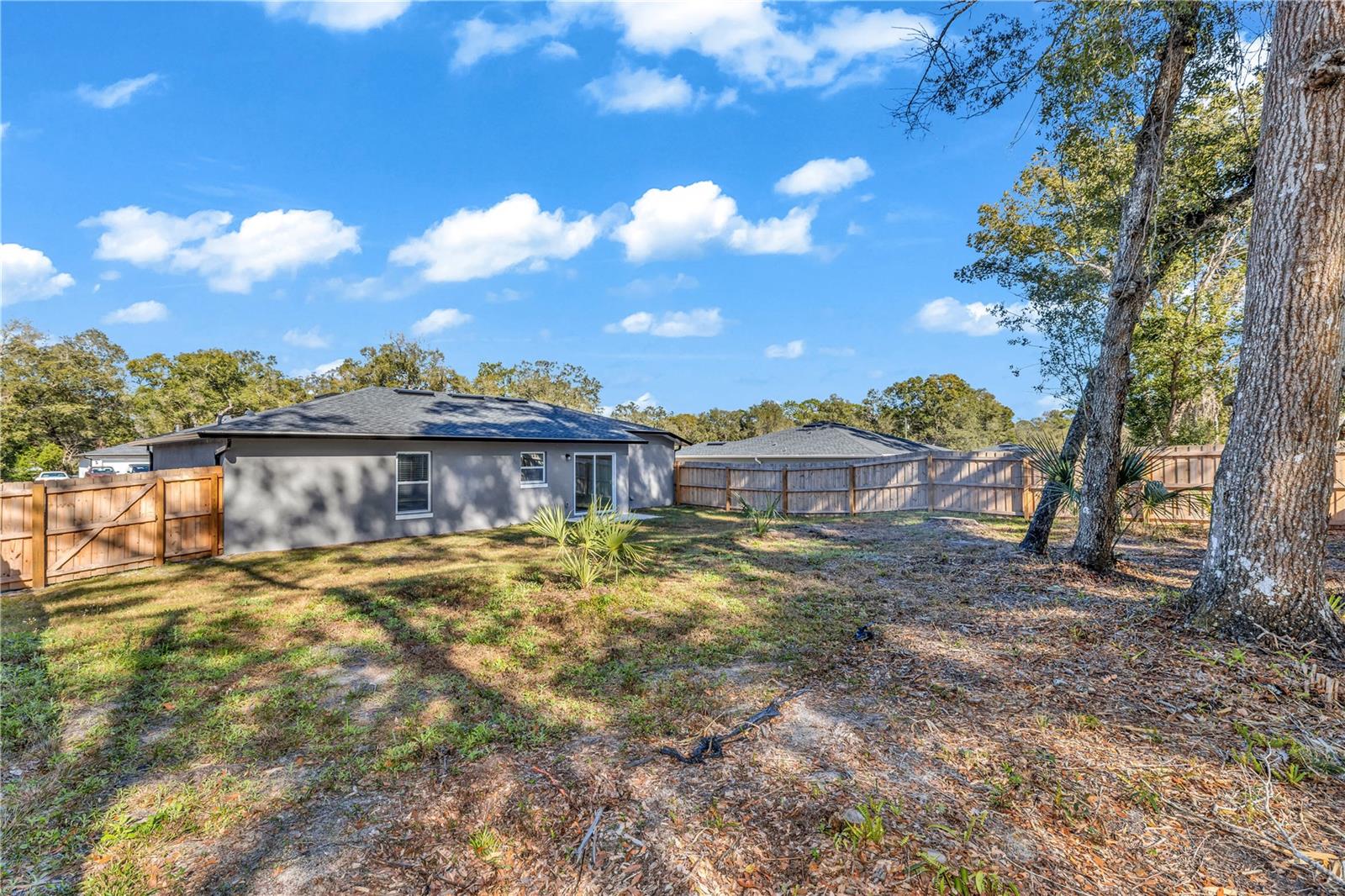 ORANGE CITY HILLS UNIT 04 - Residential