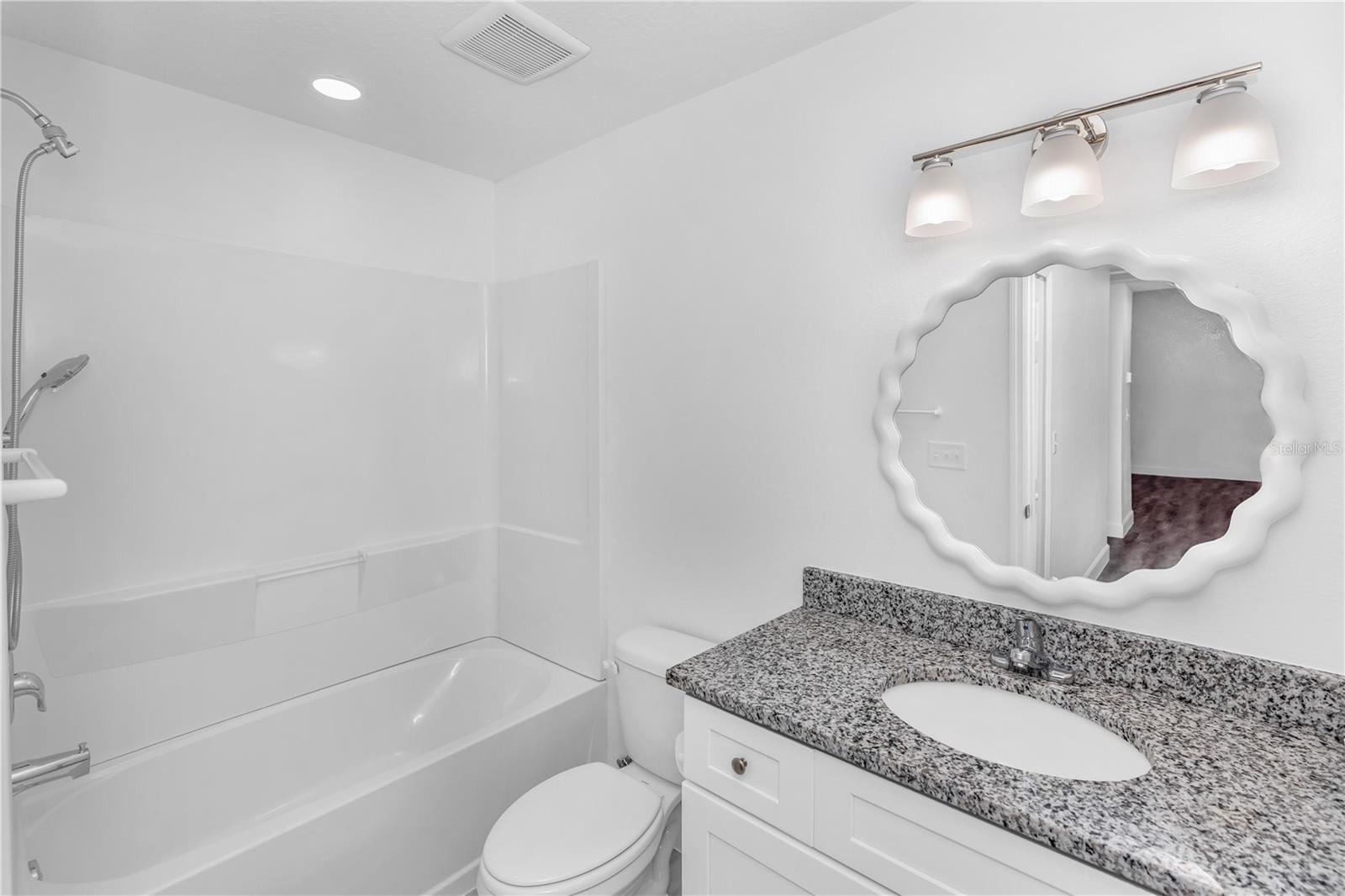 ORANGE CITY HILLS UNIT 04 - Residential