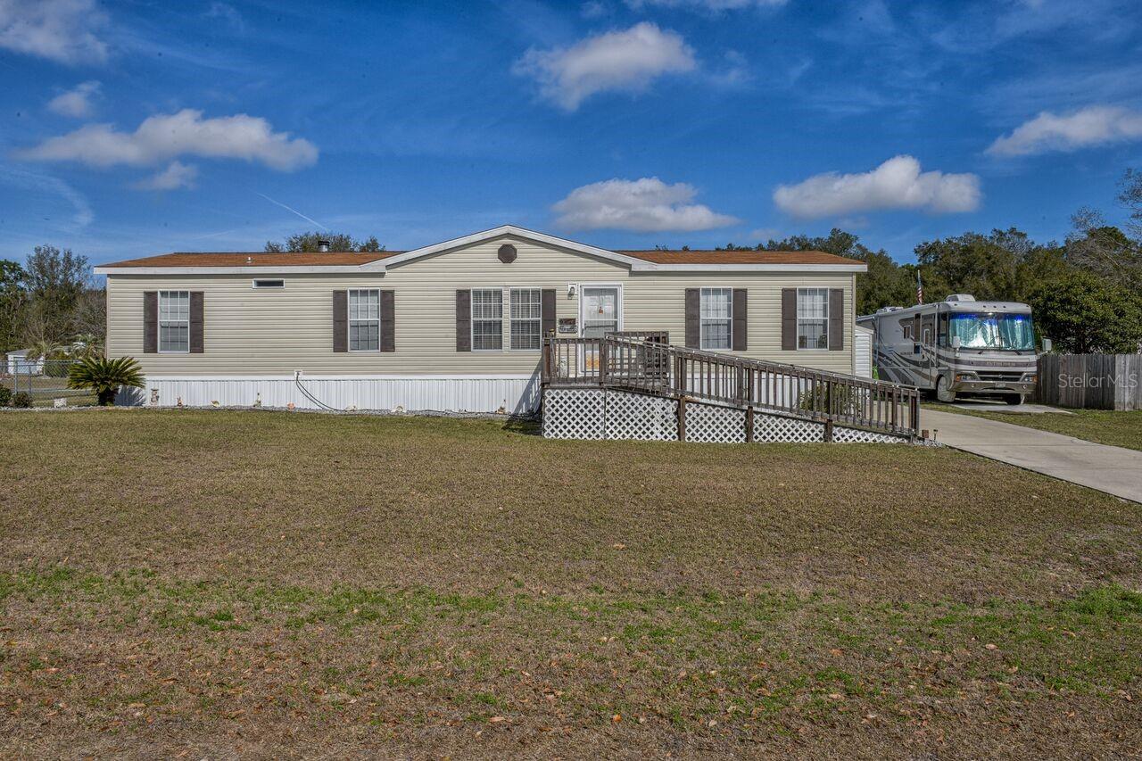 SUN COUNTRY - Residential